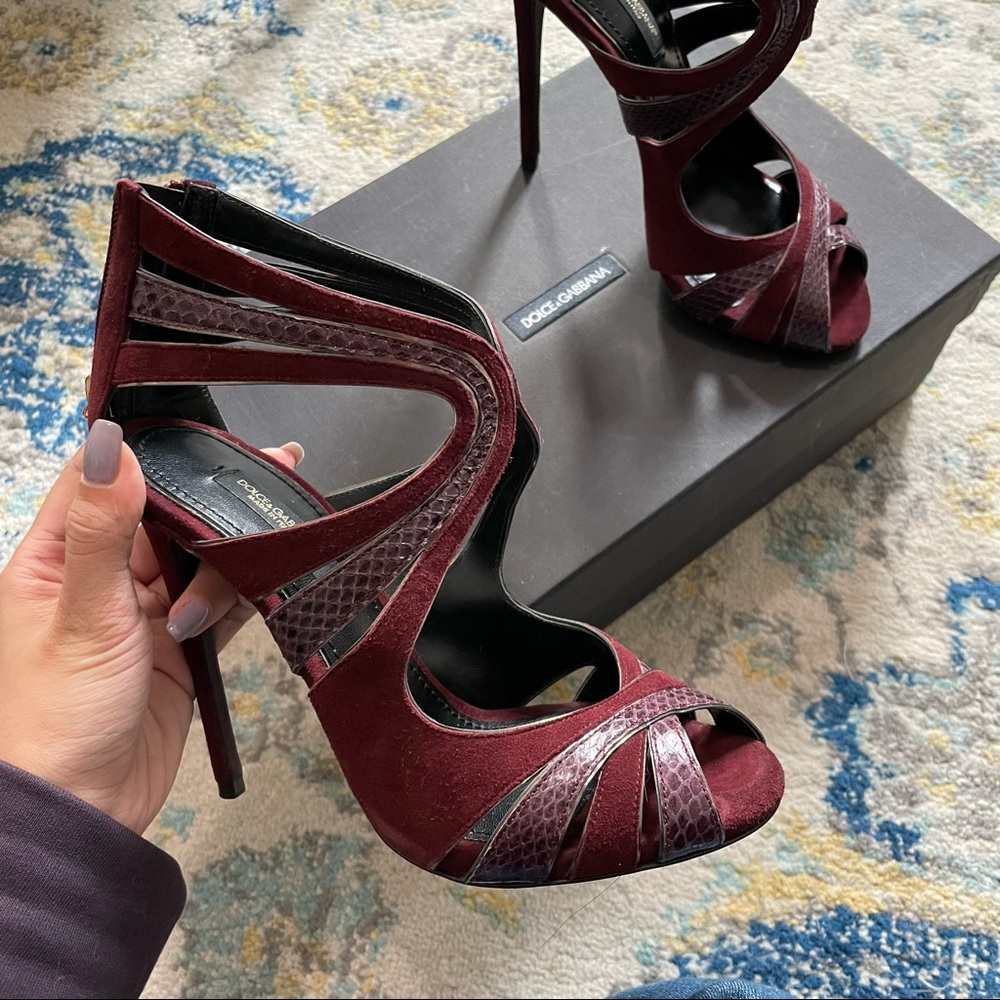 D&G Snakeskin Suede Burgundy Sandal